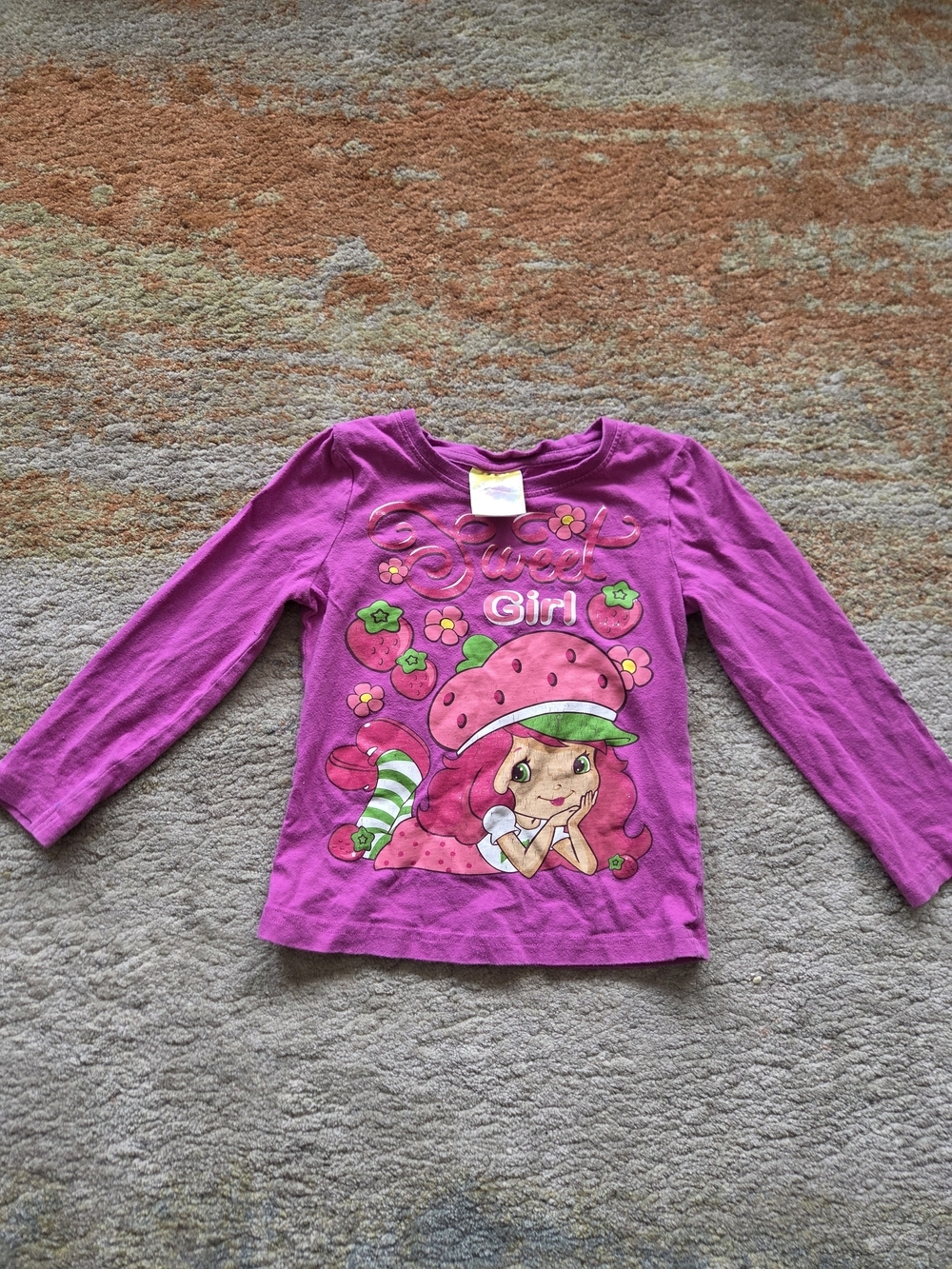 2013 Strawberry Shortcake Girls' Long-Sleeve Strawberry Character Tee - Pink